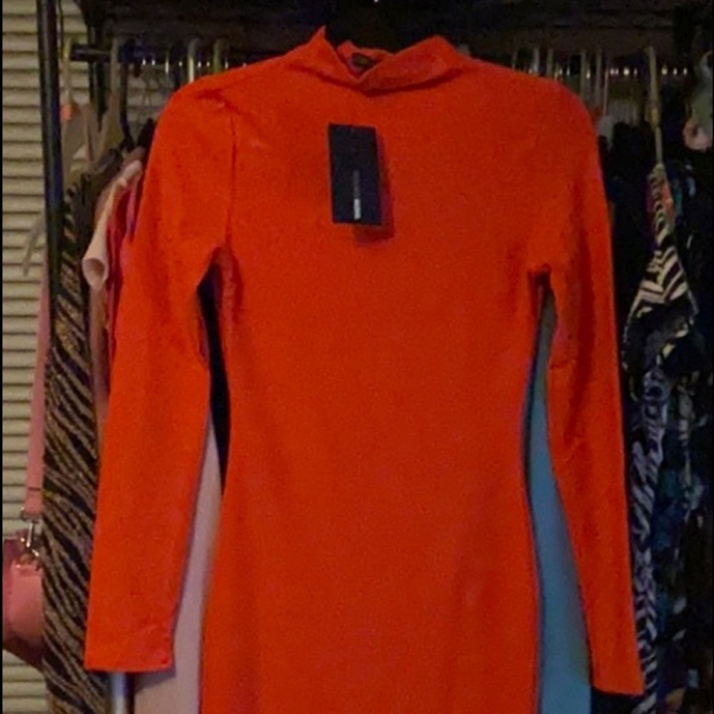 Fashion Nova Red All Day Midi dress Sz Small